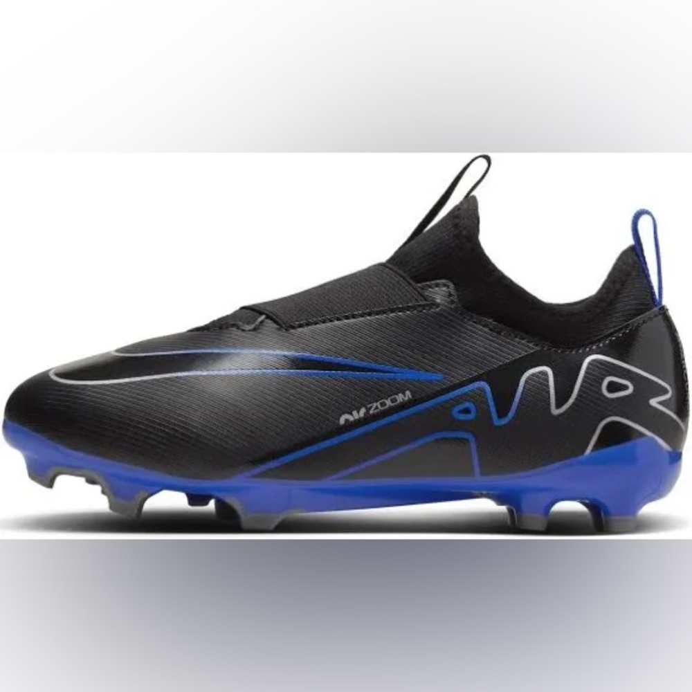 Nike Junior Zoom Mercurial Vapor 15 Academy FG Soccer Cleats (size 4.5Y)